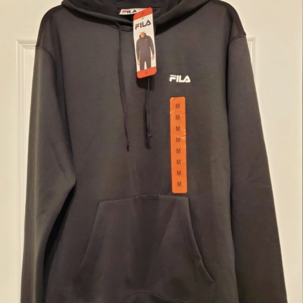 NWT FILA Mens size Medium, Black Hoodie